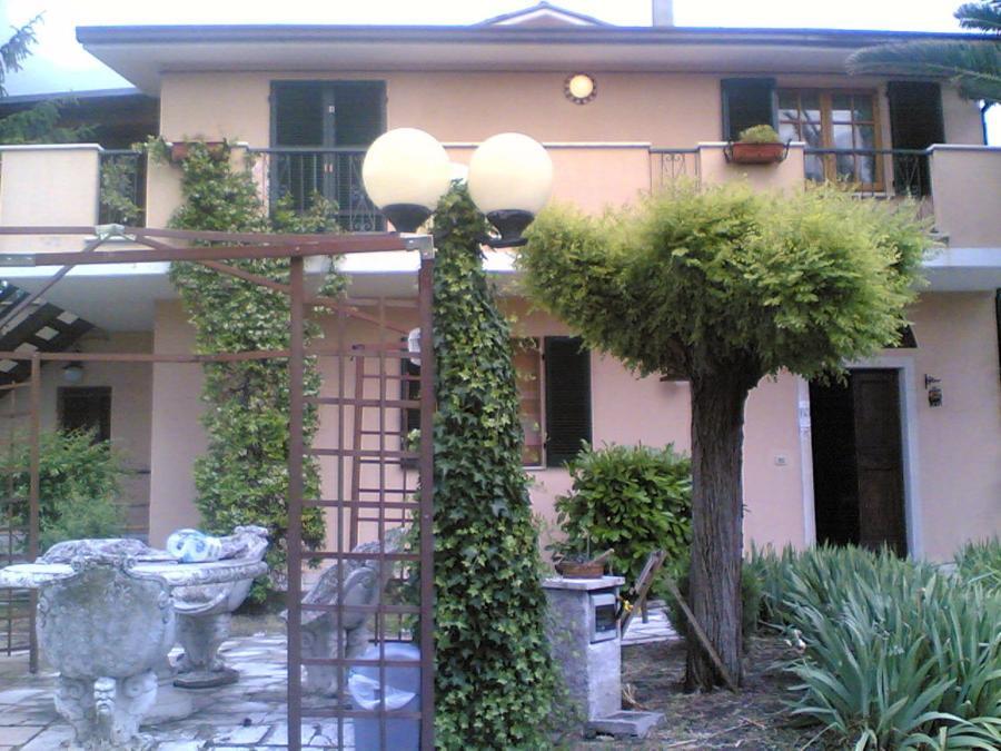 Bed&Breakfast Giardino Agritourist Controguerra Exteriör bild
