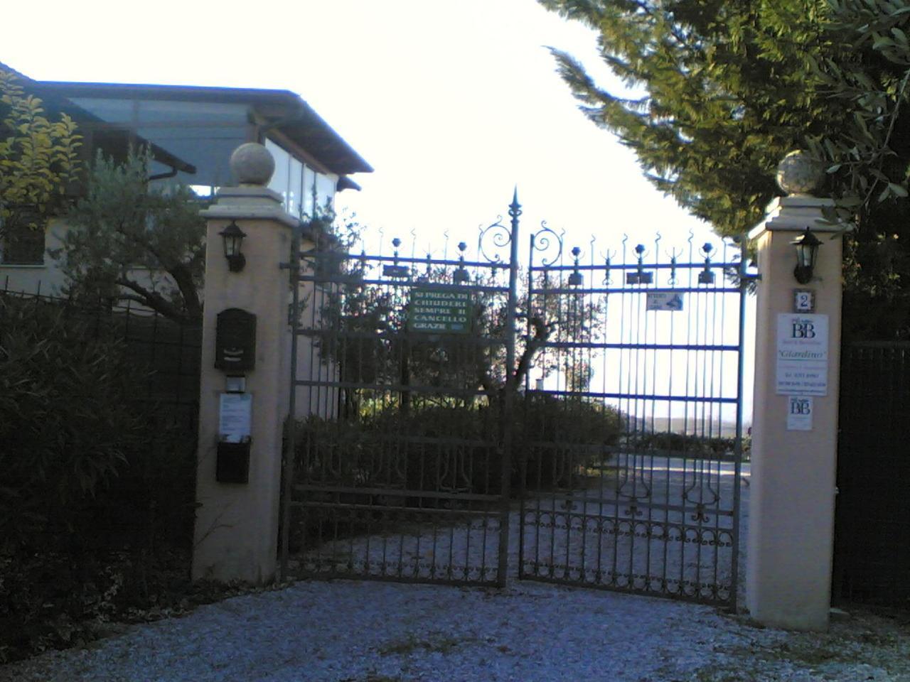 Bed&Breakfast Giardino Agritourist Controguerra Exteriör bild
